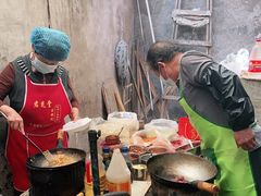 -老婆婆炒饭(小白楼1902欧式风情街店)