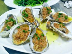 -四川小胡子海鲜(丁村万人海鲜广场店)