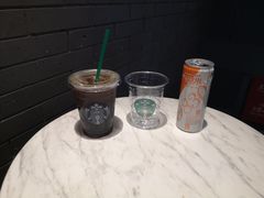 冰美式气炫冰山美式-星巴克(东莞莞城万科中心店)