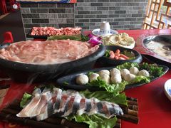 -重庆巴九门老火锅(阳朔店)