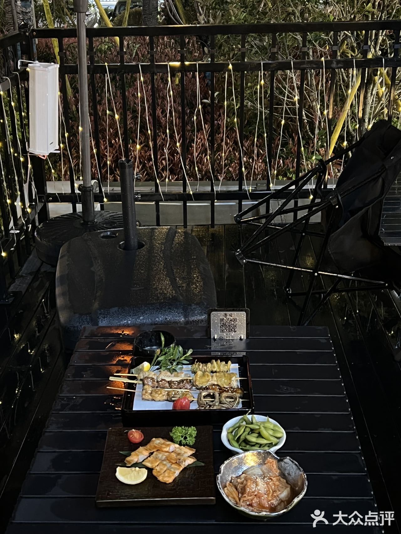 谁懂啊！！露天烧鸟和夏天真的太配了[流泪]