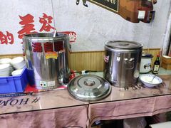 -渝之汇牛肉豌杂面