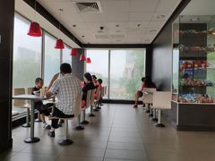 -麦当劳(花桥得来速店)