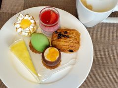 -大中华希尔顿酒店-念自助餐·嗨啤·小龙虾