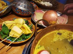 -洱火云南酸菜牛肉火锅(石景山当代商城店)