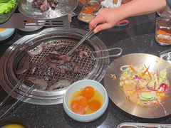 -韩烧牛中牛·甄选黑牛烤肉(黑金店)