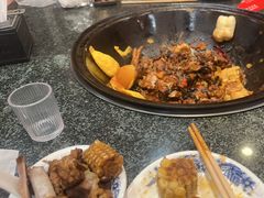 -老渔翁炖鱼坊(黄海西路东山店)