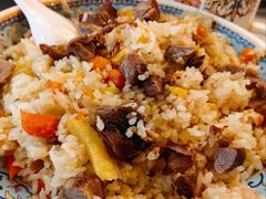 -汗腾格里·风味餐厅(新疆驻京办店)