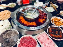 -洞亭火锅(防空洞总店)