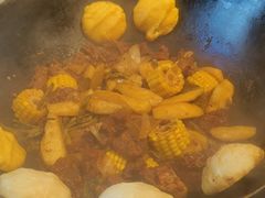 -缘福乡村铁锅炖民宿(八达岭店)