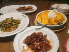 -新白鹿餐厅(滨江银泰店)