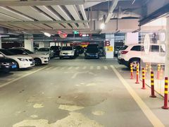 -成都银泰中心-停车场