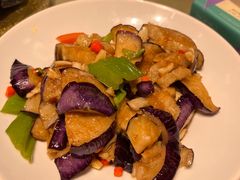 -刘胖子家常菜·蹄花焖藕(中央花园店)