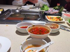 -海底捞火锅鲜切牛肉主题店(长寿路店)