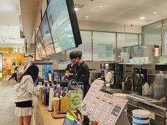 -霸王茶姬(上海静安大悦城店)