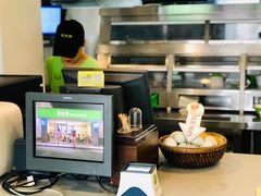 -老乡鸡(霍邱县东湖路店)