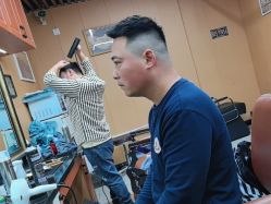 -纯剪男士理发馆·烫染专业店