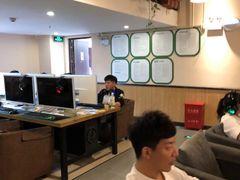 -杰拉电竞·网咖(杭州钱塘区龙湖金沙天街店)