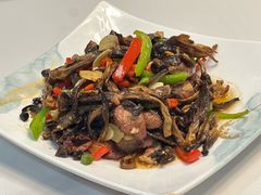 -三江源美食城
