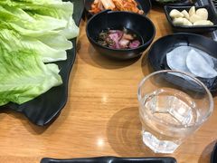 -肉甲韩国木炭烤肉(新壹街1店)