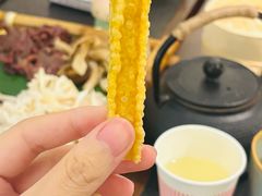 -菌自由丨野生菌火锅特色庭院餐厅(丽江古城店)