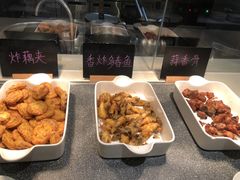 -顺德联塑万怡酒店·万荟轩自助餐厅