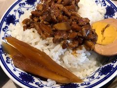台湾卤肉饭-雷泰泰台式胡椒虾(滨江金铂湾店)