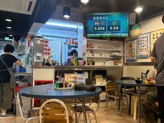 -荣发茶餐厅(龙琛路店)