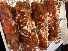 蒜香鸡翅-JPG canteen(广州寺右公馆店)