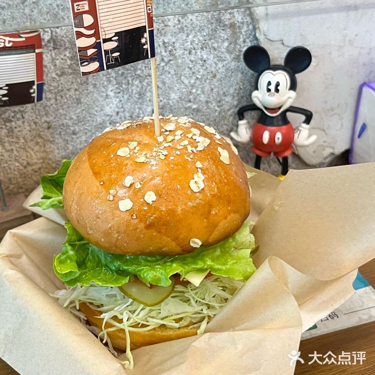 一口就到西海岸的美式汉堡🍔