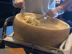 意大利传统车轮面-新贝乐意大利餐厅(苏州中心店)