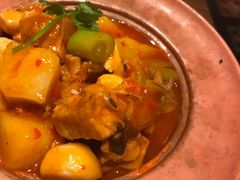 -云海肴·汽锅鸡·云南菜(天山百盛优客店)