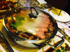 -黄记煌三汁焖锅(泰华假日广场店)
