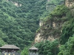 -百里峡七彩艺术小镇