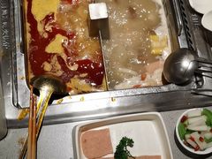-海底捞火锅鲜切牛肉主题店(长寿路店)
