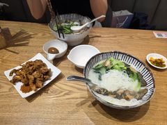 -鲜越鲜鱼粉(财富购物中心店)