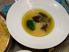 羊肚菌捞饭-吉祥格桑花开素食餐厅
