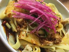 -巴依兄弟西域美食(机场店)