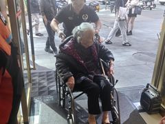 -香港新发烧腊茶餐厅(书城店)
