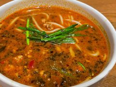 小锅米线-云海肴·汽锅鸡·云南代表菜(天山百盛优客店)