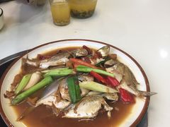 -鑫悦楼煎蟹·16年海鲜大排档