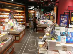 -西西弗书店&矢量咖啡(凯德晶萃广场店)