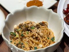 燃面-肆海小川菜酒馆Wine Bistro (青年路店)
