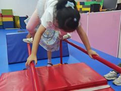 -侎宝运动成长中心(嘉定大融城店)