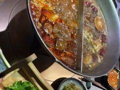 -湊湊火锅·茶憩(新中关购物中心店)