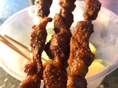 -八一路好吃街(雨田商务大厦店)