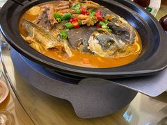 -新天明砂锅鱼头煲