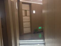 -耳湾躺式采耳SPA馆(保利五月花店)