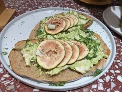 无花果手撕鸡肉tapas-Toris(LuOne凯德晶萃广场店)