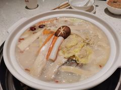 -三人行骨头王火锅(长寿店)